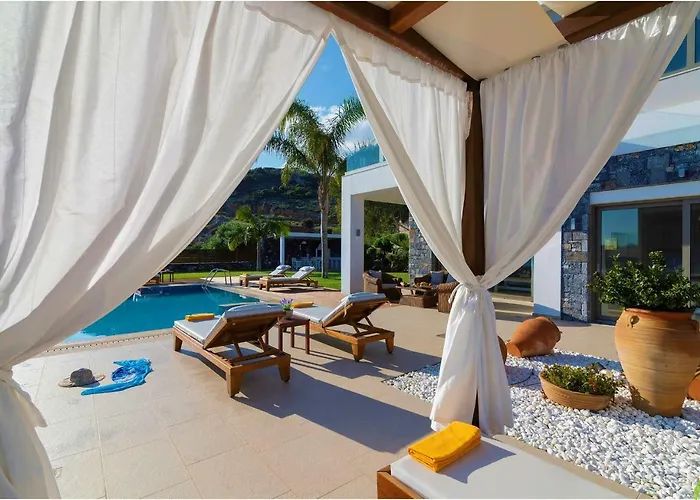 Irida Luxury With Sea View *