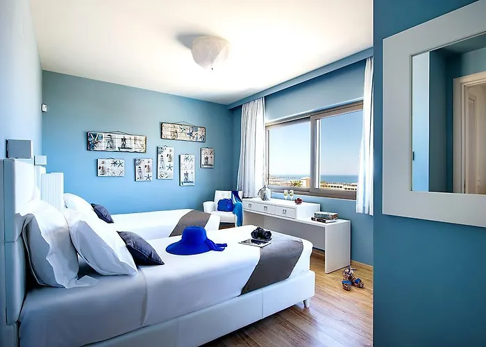 Irida Luxury With Sea View Hersonissos (Crete)