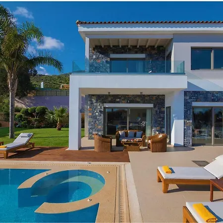 Irida Luxury With Sea View Villa *