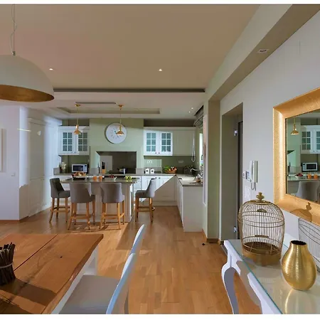 Villa Irida Luxury With Sea View Herszonisszosz